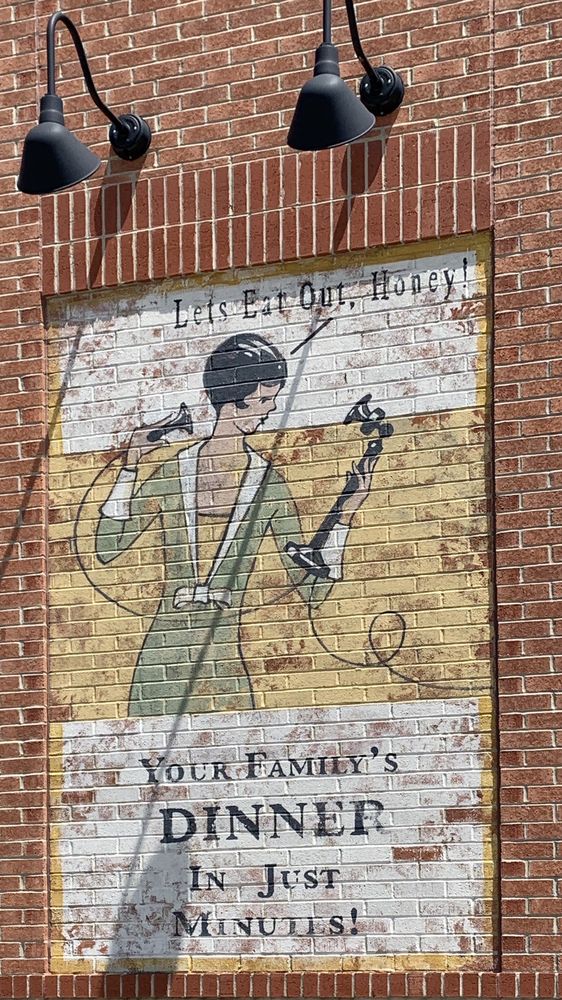 Smithfield's Chicken 'N Bar-B-Q