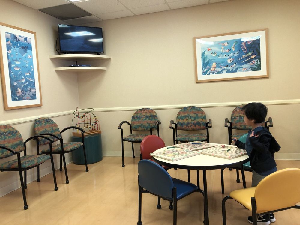 image of business Gutierrez Elaine, MD