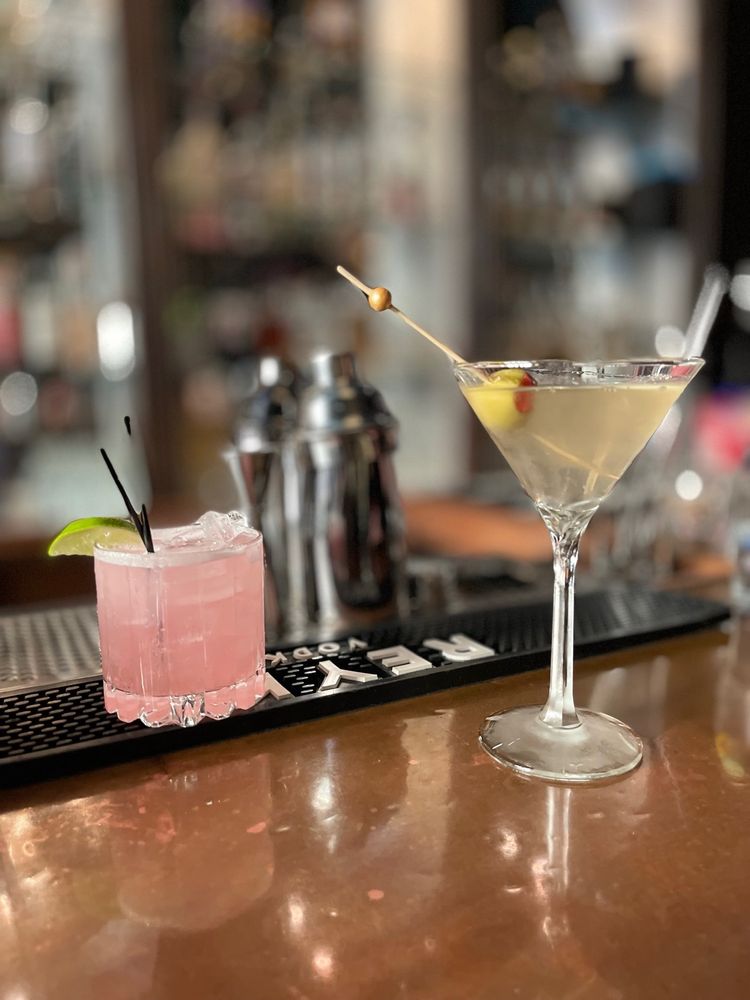 Cheeky Martini Lounge