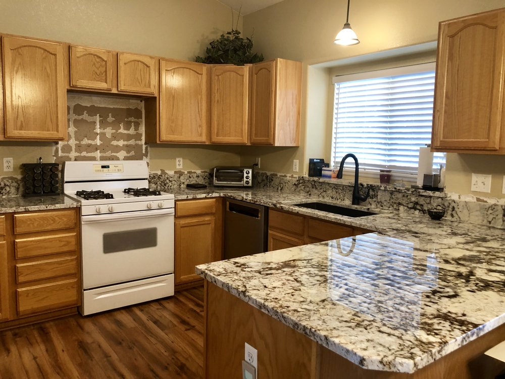 image of business Pinnacle Stoneworks