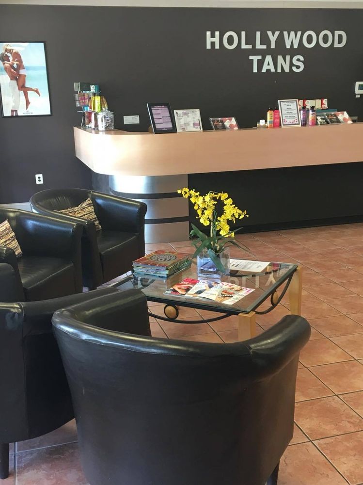 Hollywood Tans 22 Photos Spray Tanning 219 West Lincoln Hwy