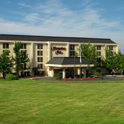 Hampton Inn Pittsburgh Airport 16 Reviews Hotels 8514 Photo Of Hampton Inn Pittsburgh Airport Moon Township Pa United States