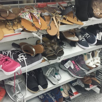 Ross Dress for Less - 18 Photos 