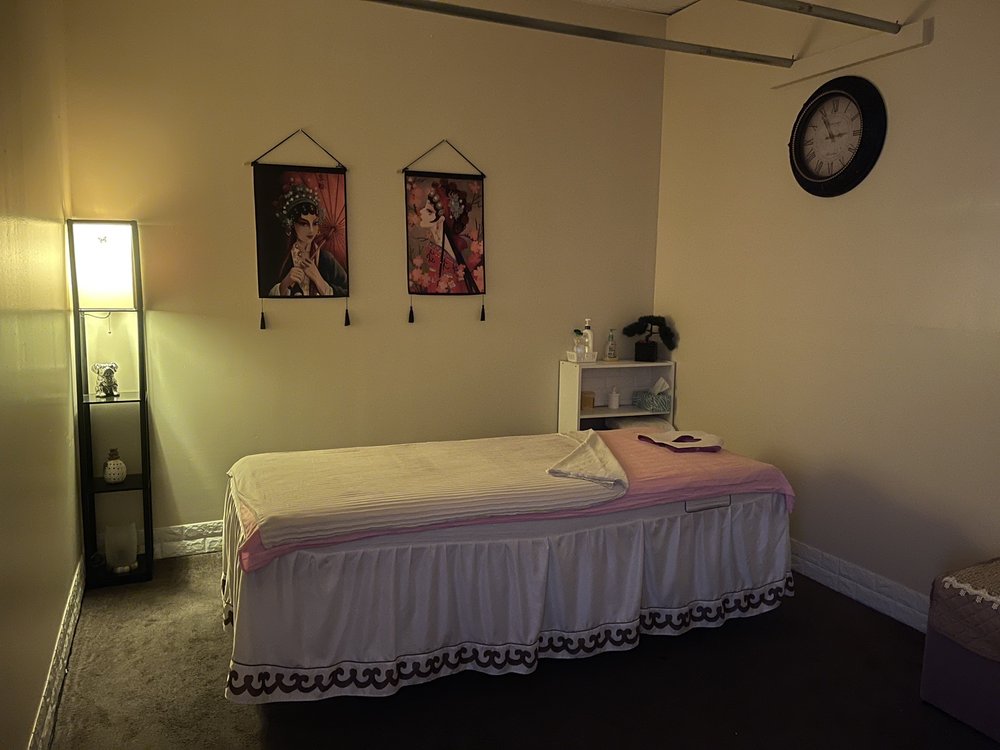 May Flower Foot & Body Massage