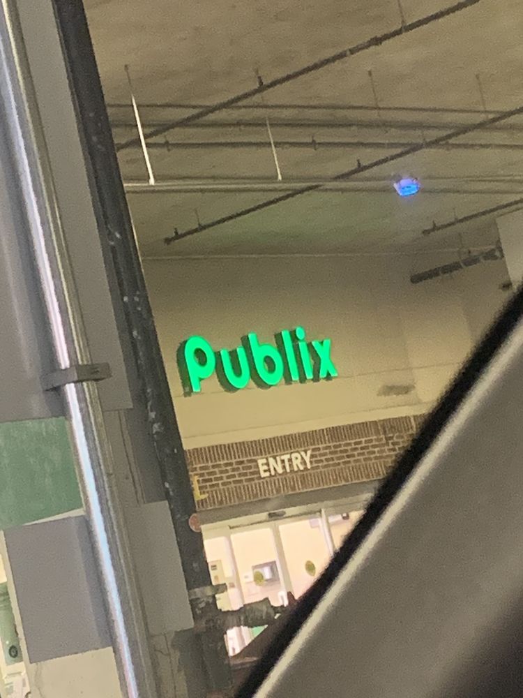 Publix Supermarket