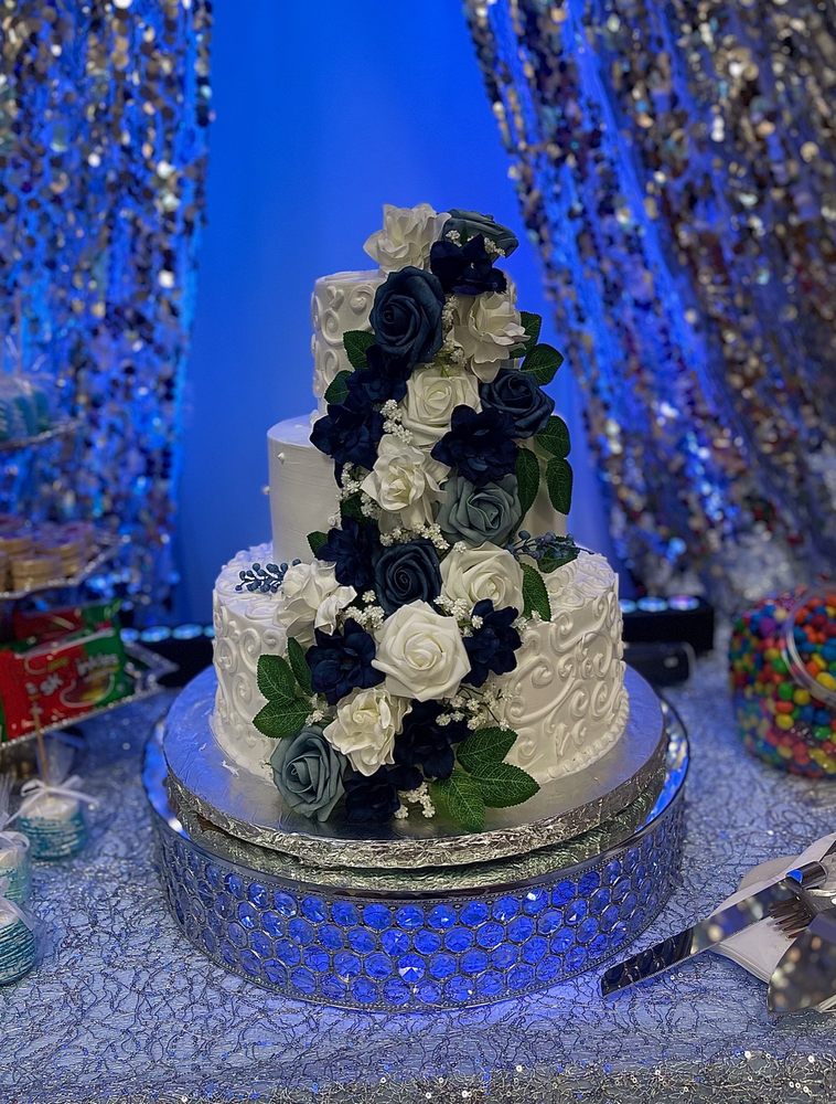 Yunnys Bakery