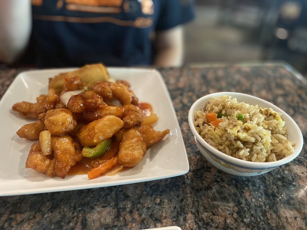 Eastland Sushi & Asian Cuisine