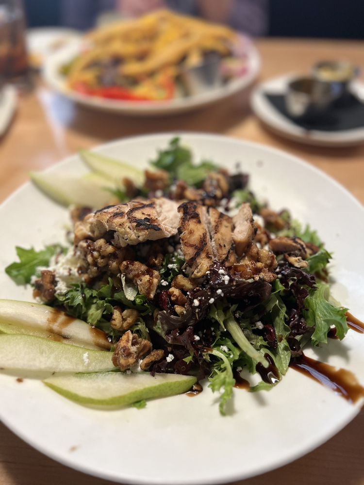 Walnut Grill