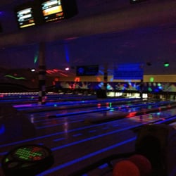 Levittown lanes bowling alley