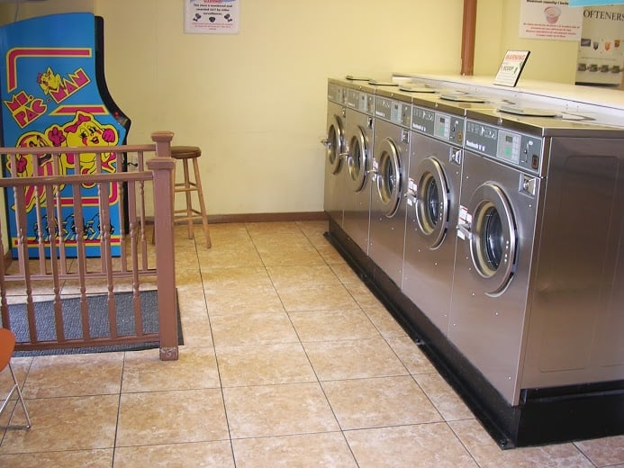 Laundromat Here