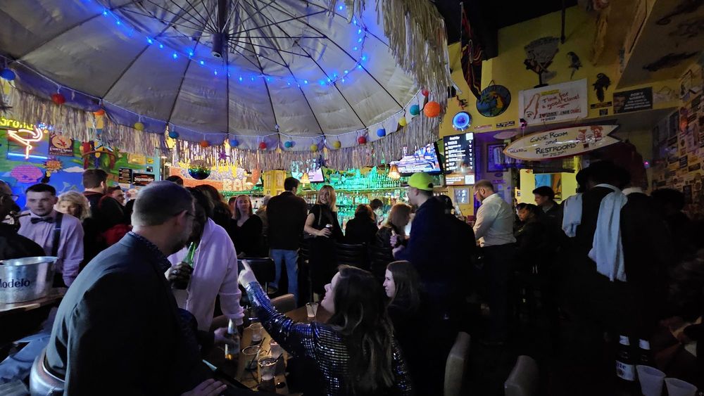 Sunny's Bar