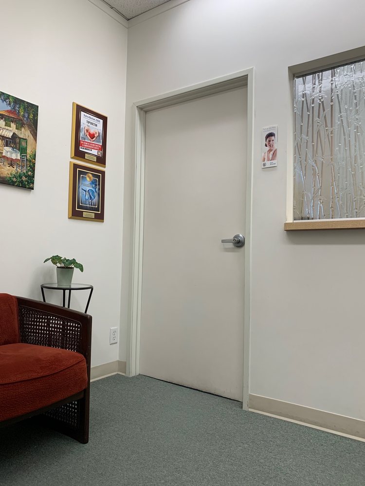 image of business Sylva T Bezian, DDS