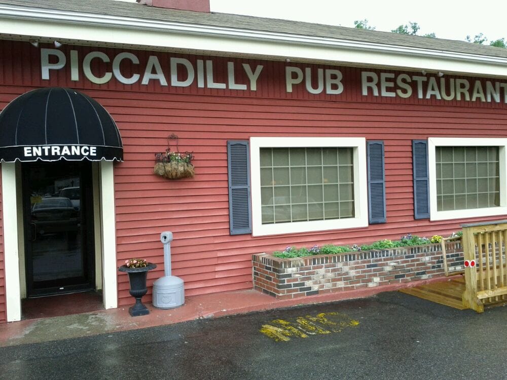 Picadilly Pub & Restaurant CLOSED 16 Reviews American