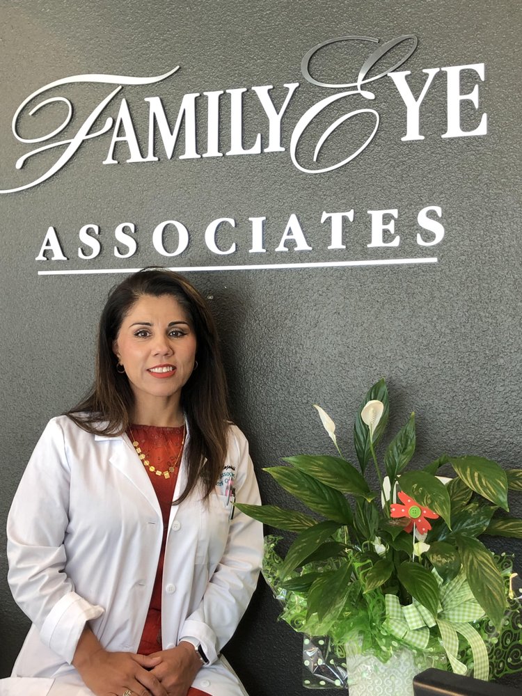 Family Eye Associates Optometric Group