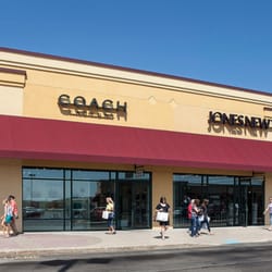 Johnson Creek Premium Outlets - 26 Photos & 31 Reviews - Shopping Centers - 575 Linmar Ln ...