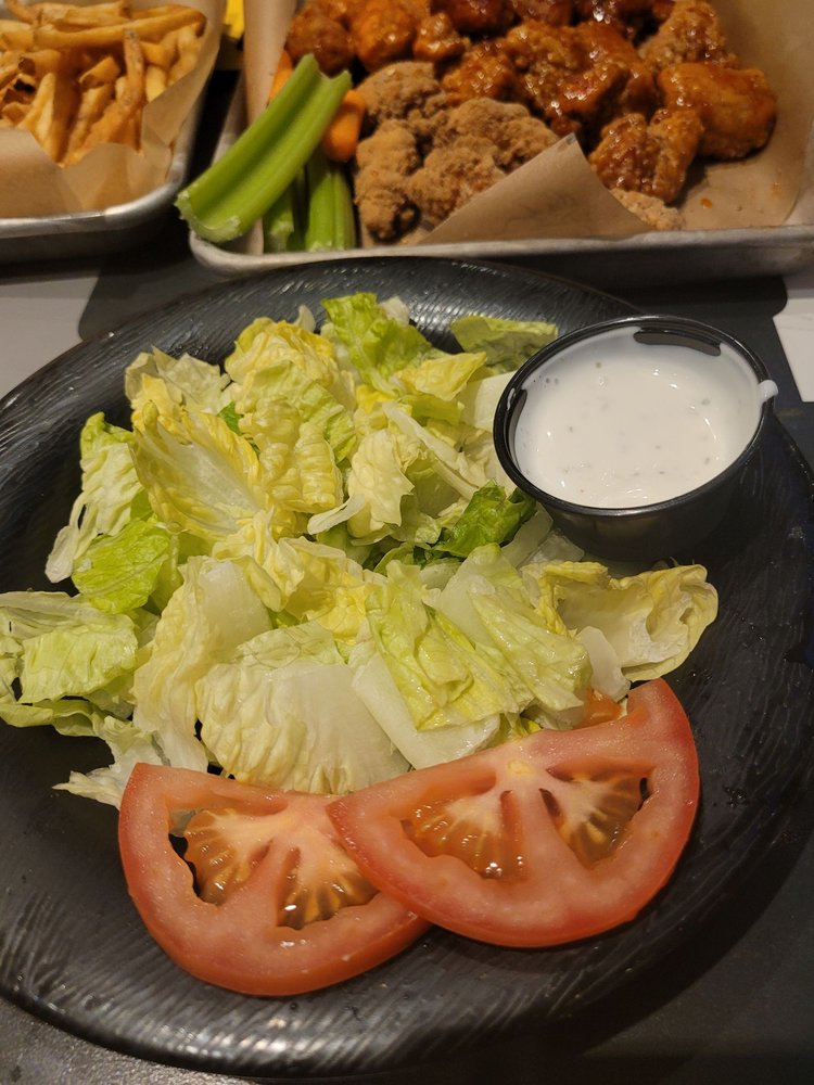 Buffalo Wild Wings Buffalo Wild Wings