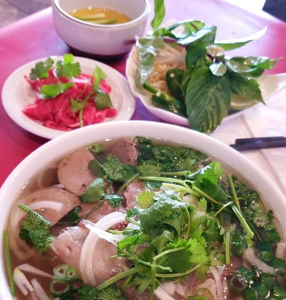 TD Seafood & Phó House