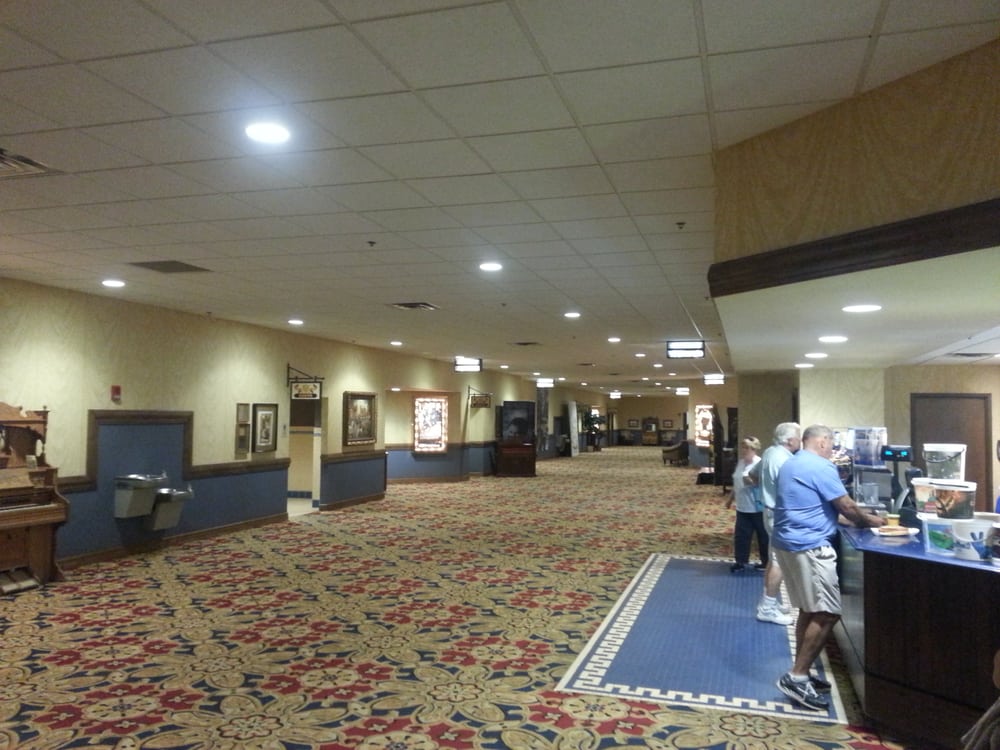 Old Mill Playhouse Theater 10 Reviews Cinema 1000 Old Mill Run