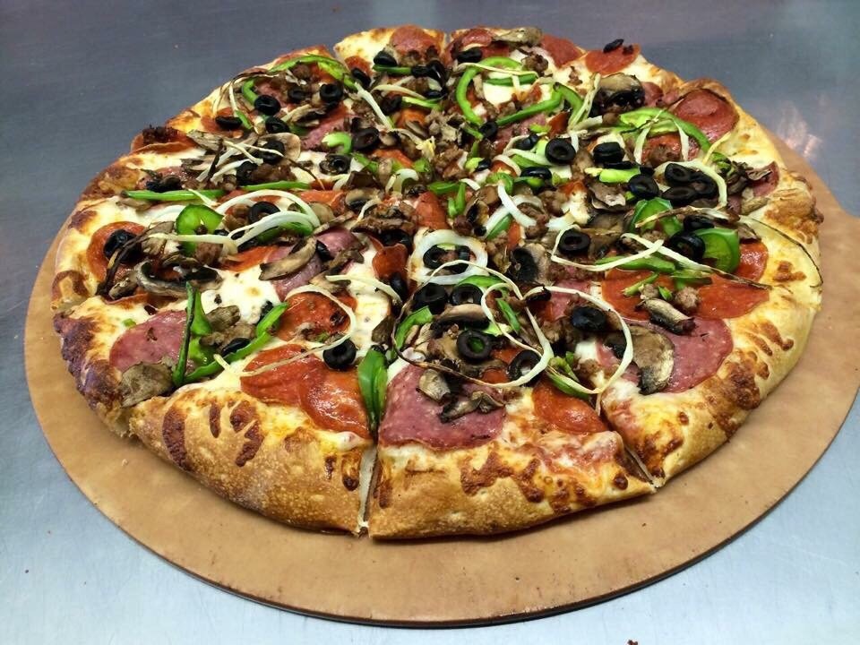 Hometown Pizza 31 Reviews Pizza 500 Village Blvd, Stansbury Park