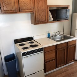Dhimas Apartments 10 Photos Vacation Rentals 8 N St Louis Ave Photo Of Dhimas Apartments Ocean City Md United States The Whole Kitchen