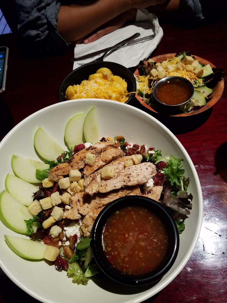 Station Grill