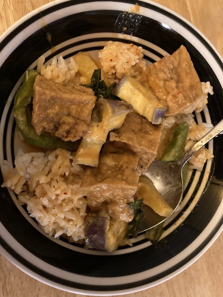 2C Thai Bistro & Spirits