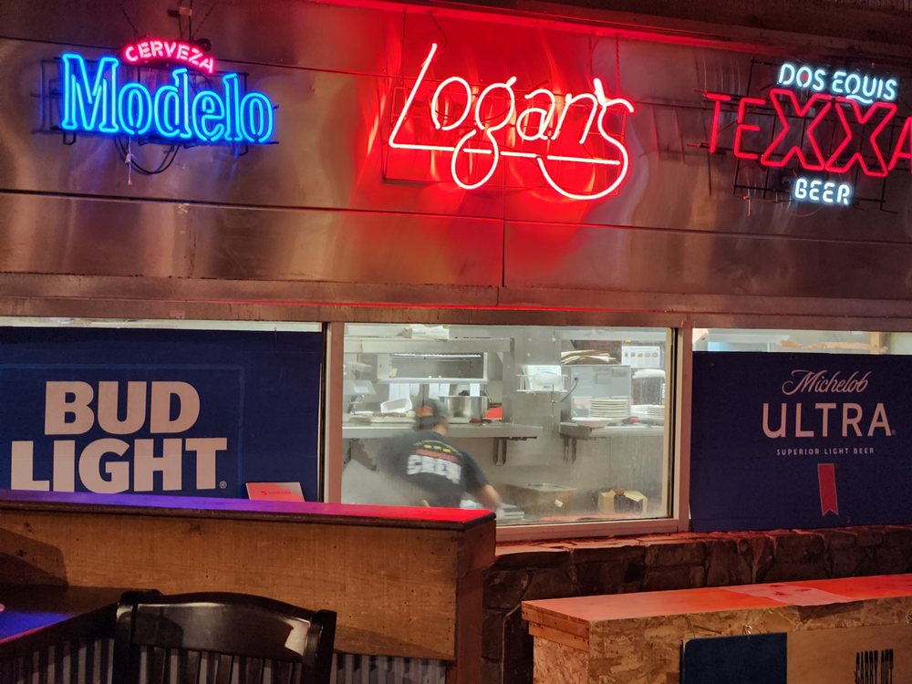 Logan's Roadhouse