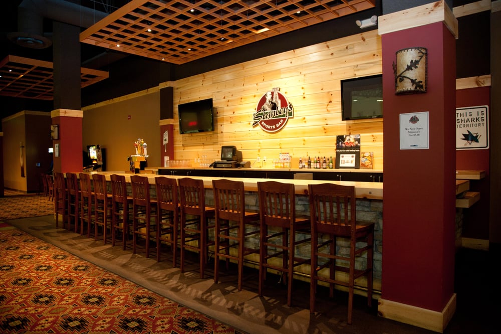 Stanley's Sports Bar