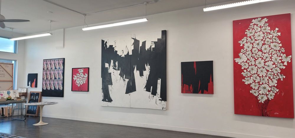 Moderngigi Gallery