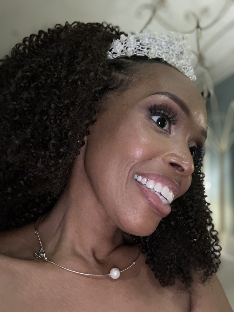 image of business Savannah Dental Care