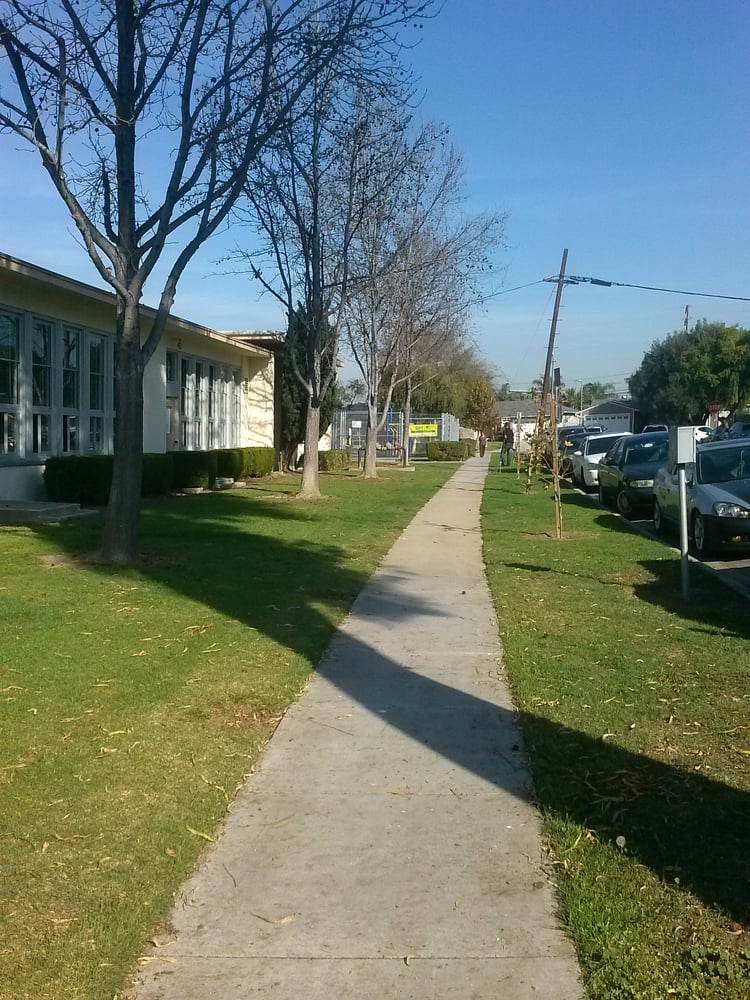 Barton Elementary School 19 Photos Elementary Schools 1100 E Del