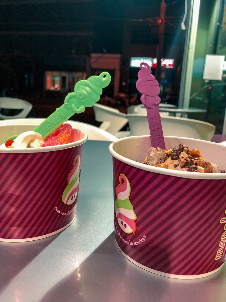 Menchie's Frozen Yogurt