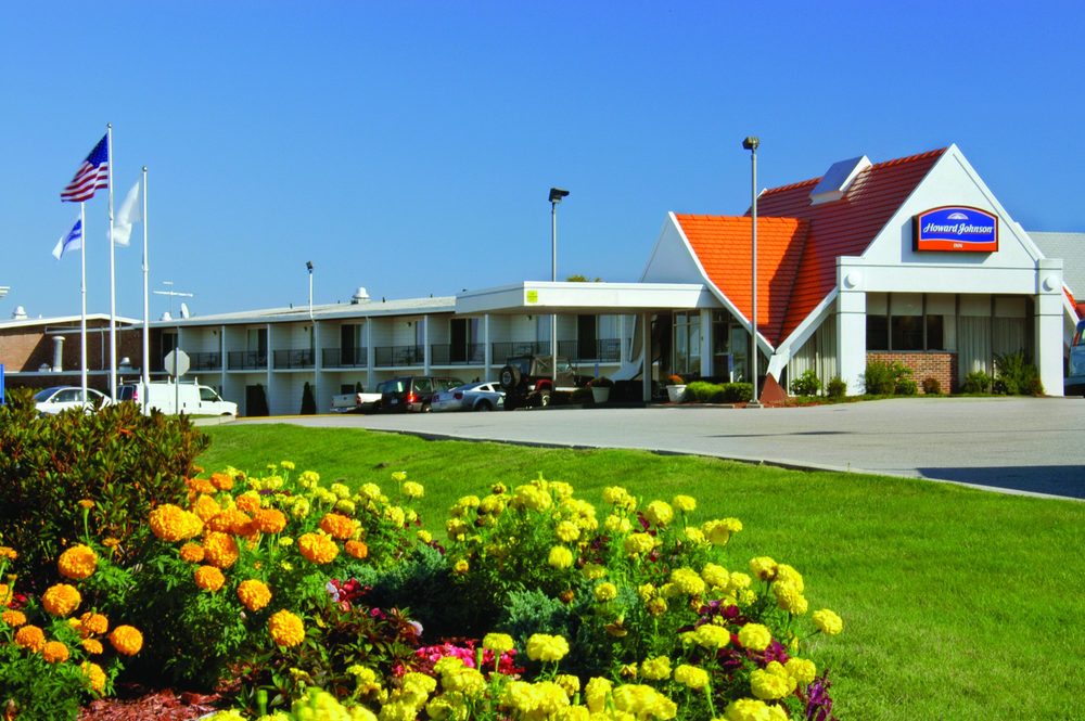 Howard Johnson Inn Newport Area / Middletown 18 Photos & 31 Reviews