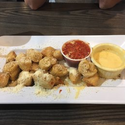 Mellow mushroom orlando menu At Mellow we have a long history of handcrafted quality. For over 40 years we have used only the freshest ingredients in our kitchens to bring you the best pizzas on the planet.