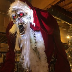 photo of the best halloween store ever thousand oaks ca united states - Halloween Costumes Thousand Oaks photo of the best halloween store ever thousand oaks ca united states - Halloween Costumes Thousand Oaks