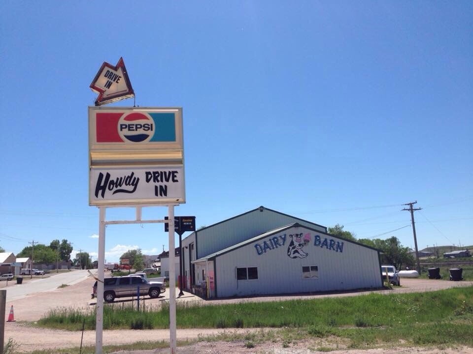 Howdy Drive In Burgers 834 S Summit Ave, Newcastle, WY Restaurant