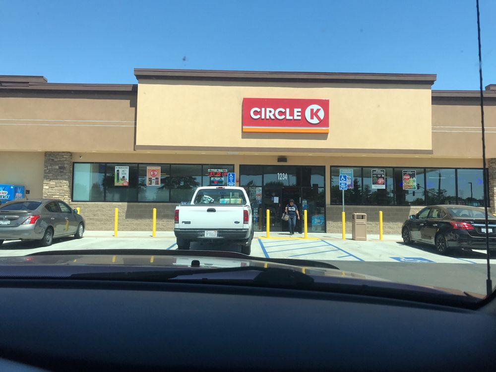 Circle K Gas Stations 1234 N Peach Ave, Clovis, CA Yelp