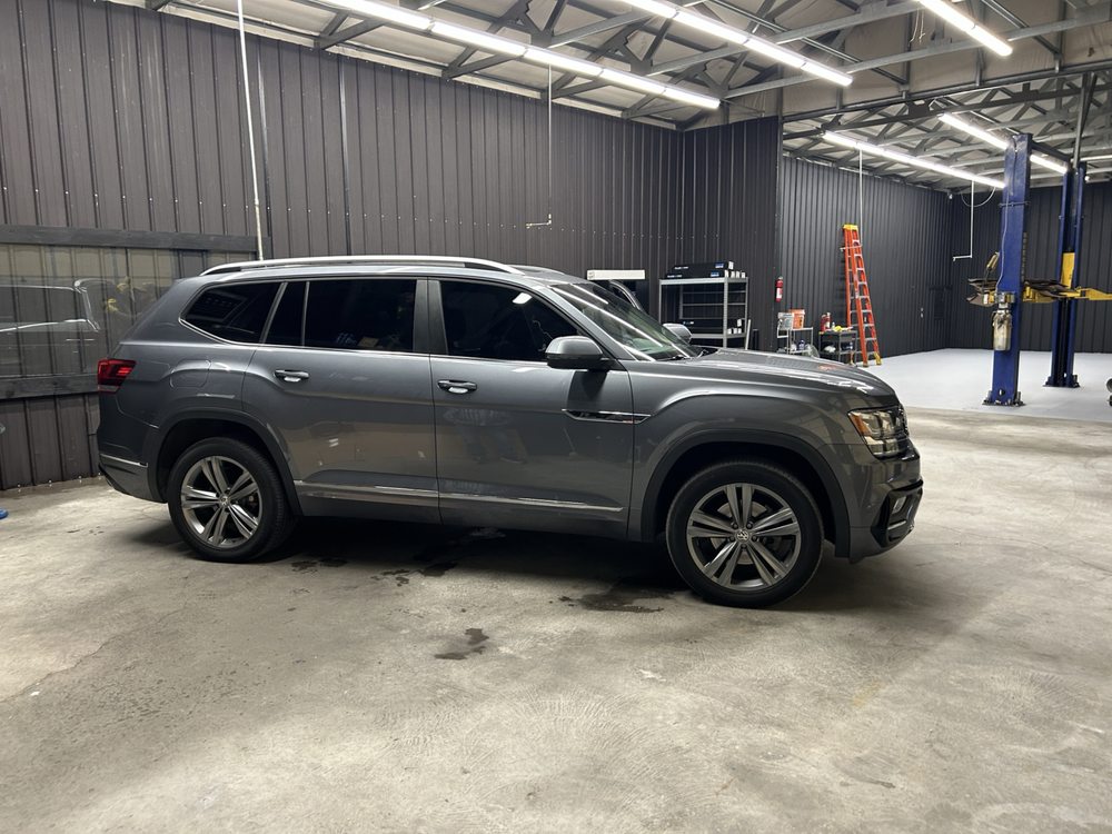 Direct Paintless Dent Repair