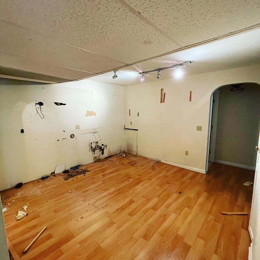 image of business SS Handyman Services and Renovation
