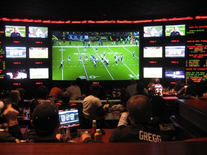 ESPN Zone CLOSED 27 Reviews American (Traditional) 601 East