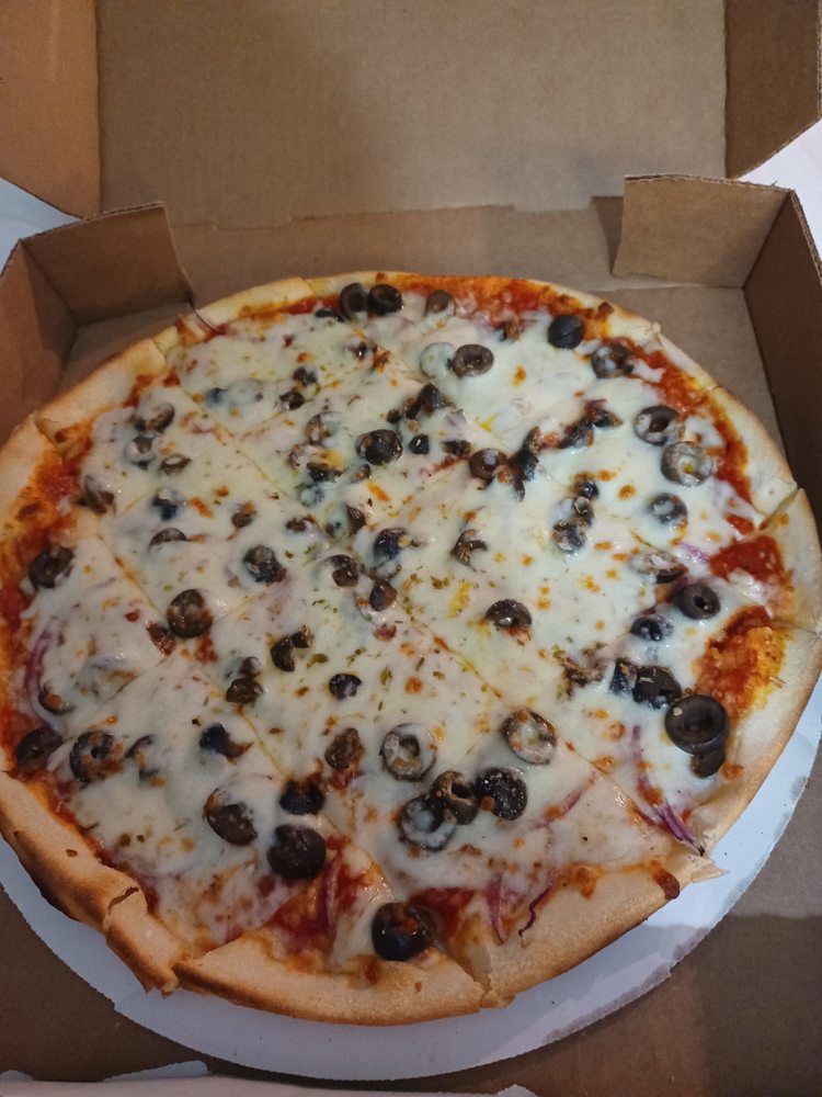 Paint's Underground Pizza