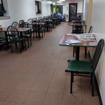 Mee Jun Chop Suey 24 Reviews Chinese 526 Sheridan Rd Photo Of Mee Jun Chop Suey Highwood Il United States Busy Friday