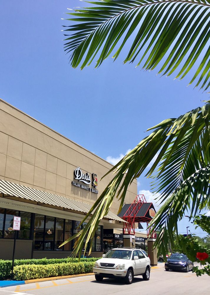 Doris Italian Market & Bakery 107 Photos & 70 Reviews Bakeries