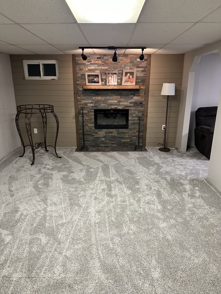 image of business Weber Paint, Glass & Flooring