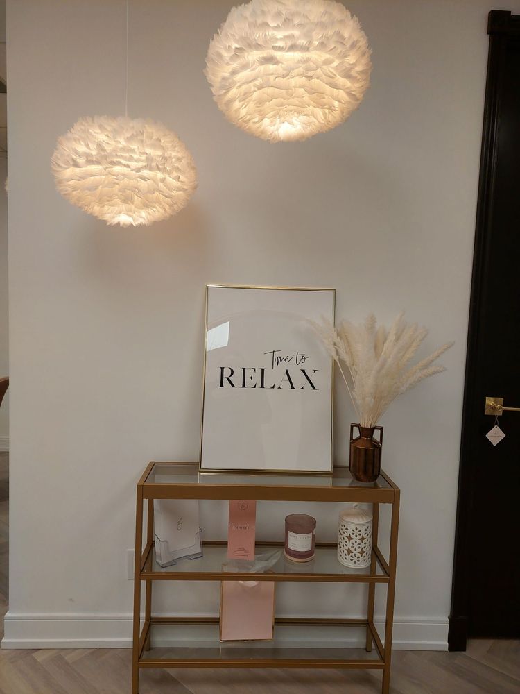 Aesthetics Lounge by Maleki