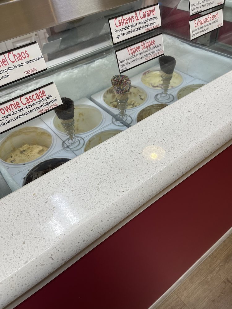 Creme De La Creme Ice Cream Parlor