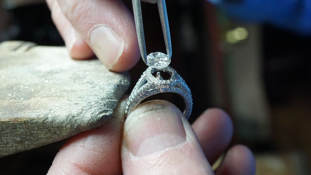 Mills Jewelers