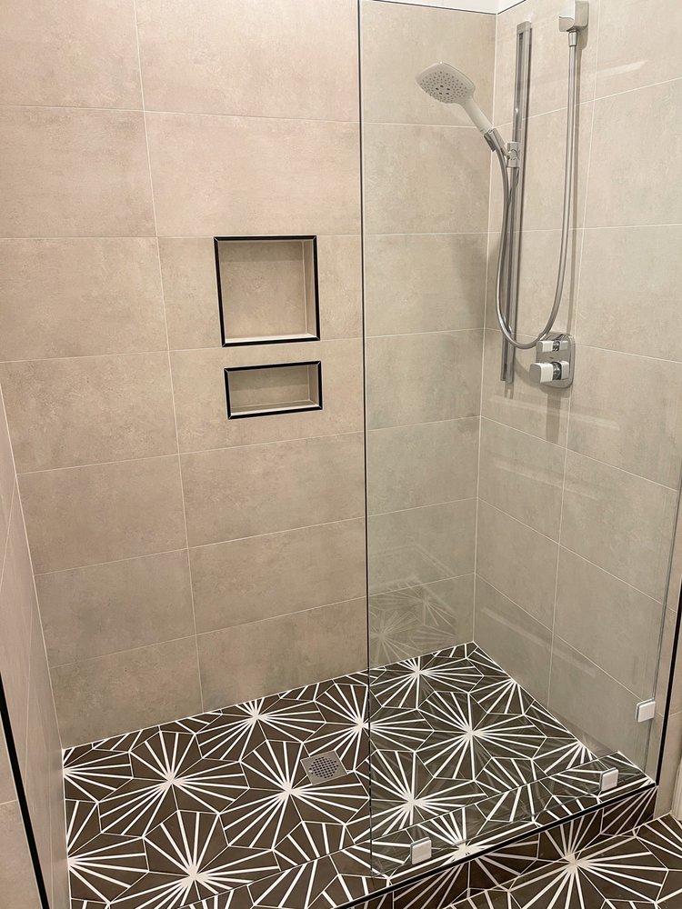 Refine Tile & Design