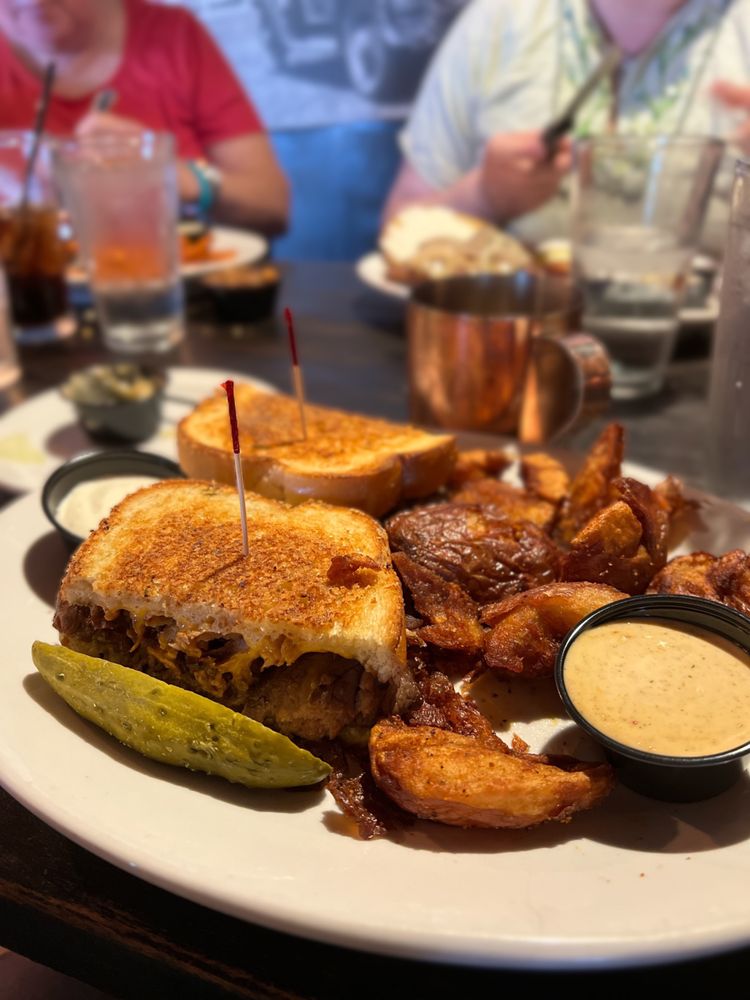 Steerfish Steak & Smoke