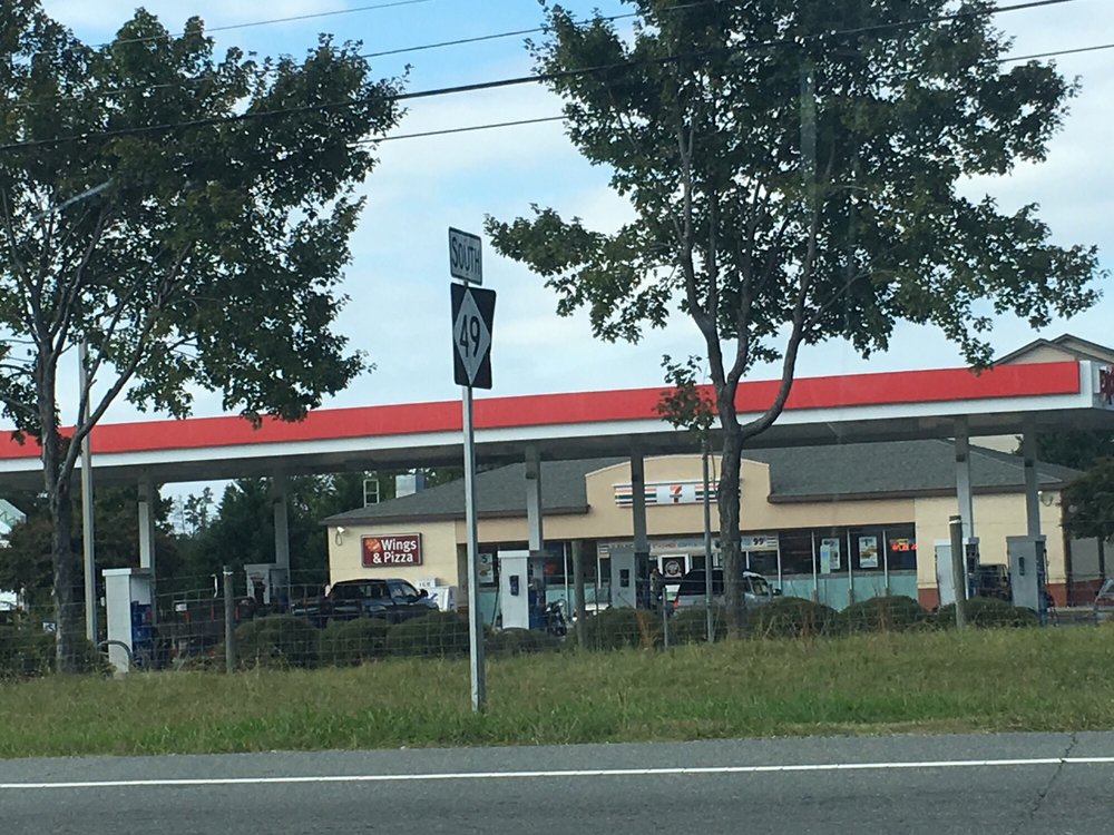 Exxon Tigermarket 40539